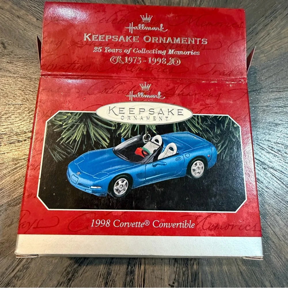 Hallmark Keepsake 1998‎ Corvette Convertible Christmas Ornament – Boxed